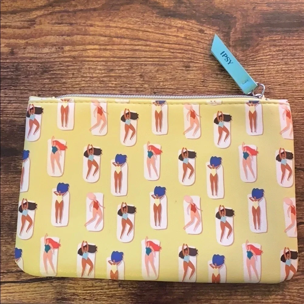 IPSY Yellow Sunbathing Beauties Makeup Bag